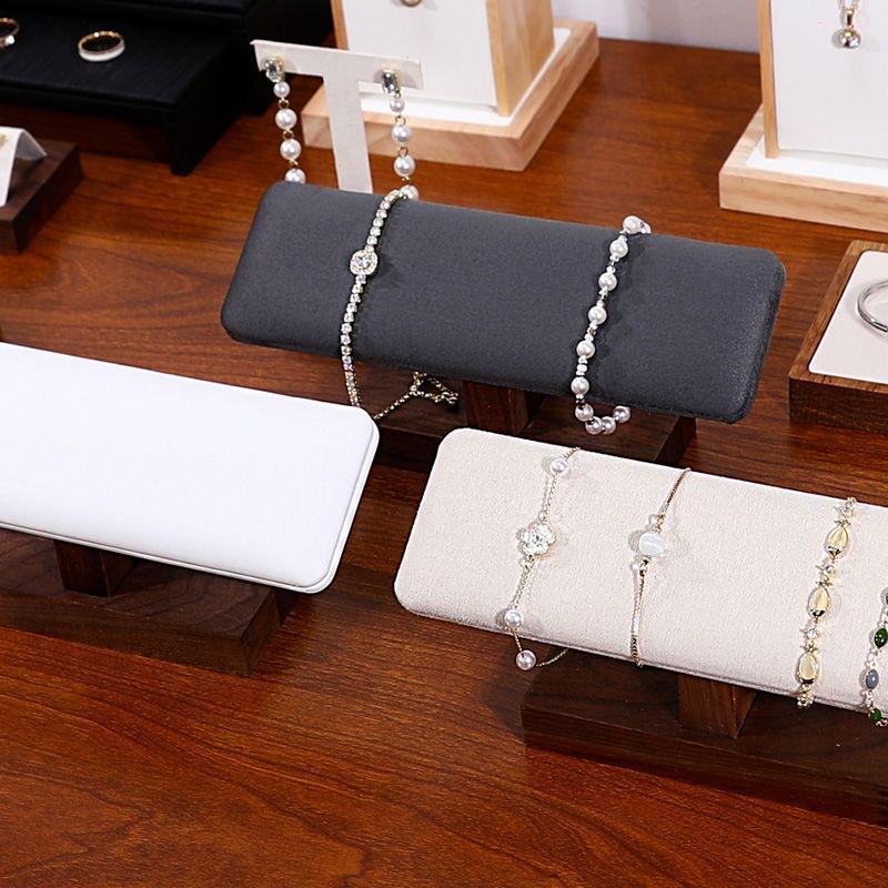 Schmuckständer aus massivem Wa – Jewelry And Watches Exhibition Bewertung und Preis