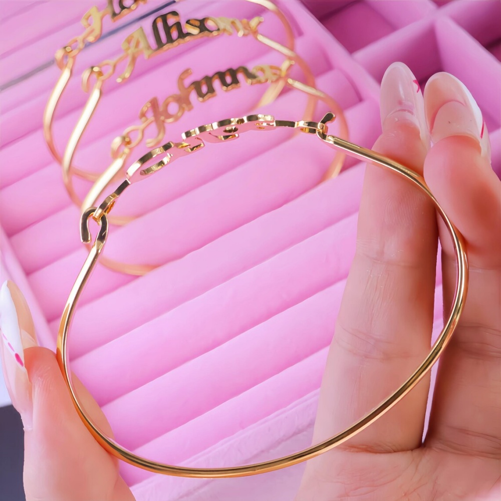 Personalisierte Namensarmbände – Cuff Bangle Bracelet Bewertung und Preis